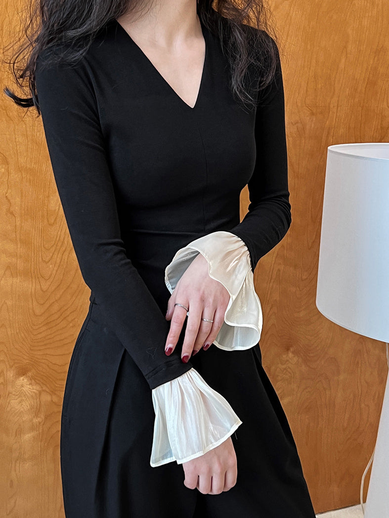 V-Yaka Kontrast Volanlı Bluz, şık kadın giyim