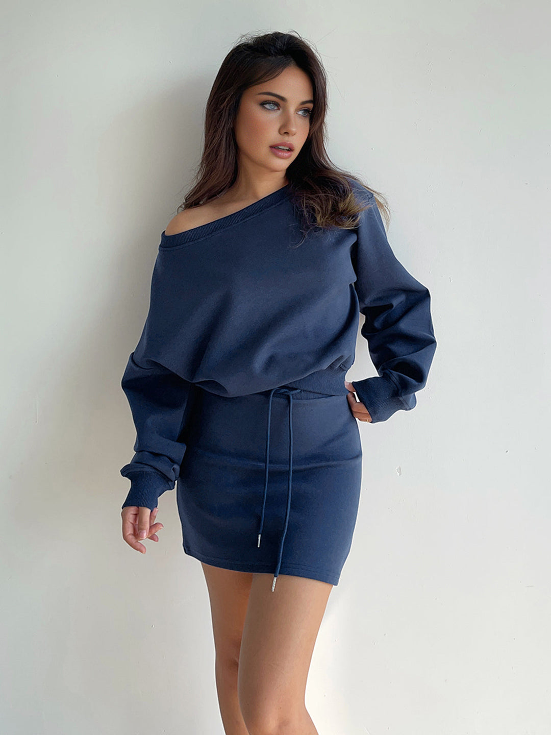 Minimalist çekmece bel kapatıcı etek seti