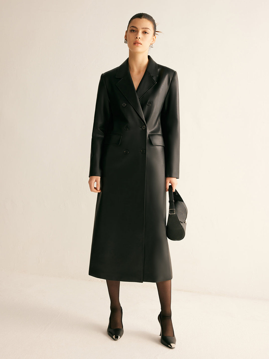 Sade Düğme Suni Deri Uzun Ceket, şık ve modern tasarım