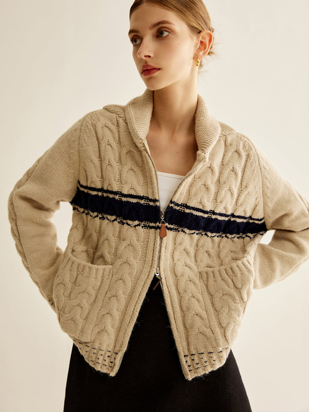 Renk bloklu burgu fermuarlı triko dış giyim