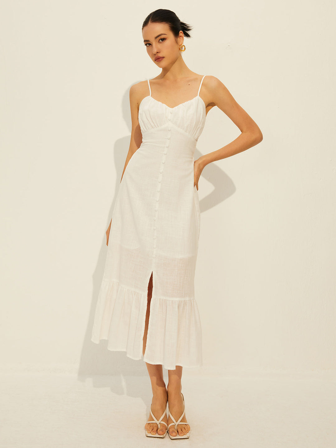 Pamuk Fırfırlı Yırtmaçlı Elbise, romantik stil