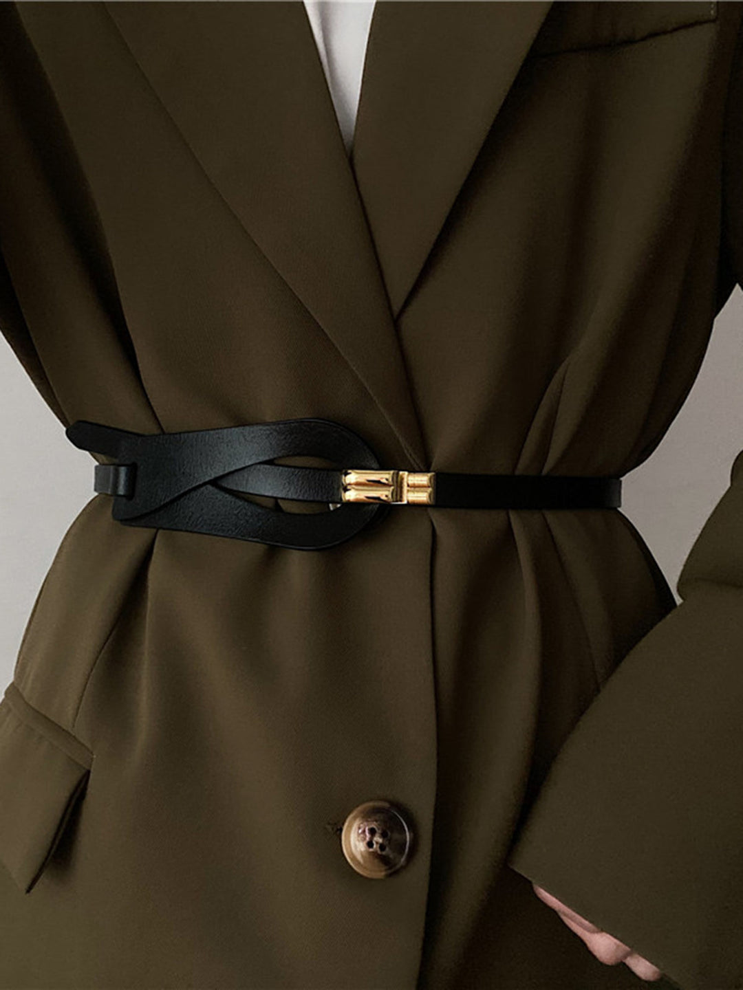 Svelte Chic Düzensiz Boş Deri Kemer