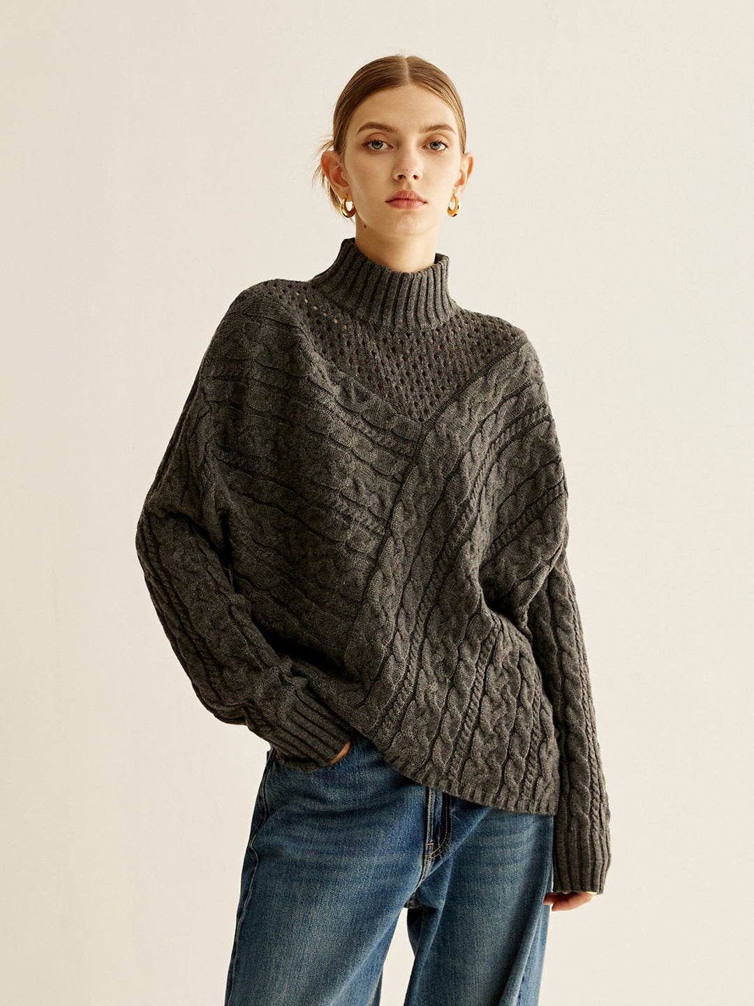 Svelte Chic Asimetrik Yüksek Yaka Kazak