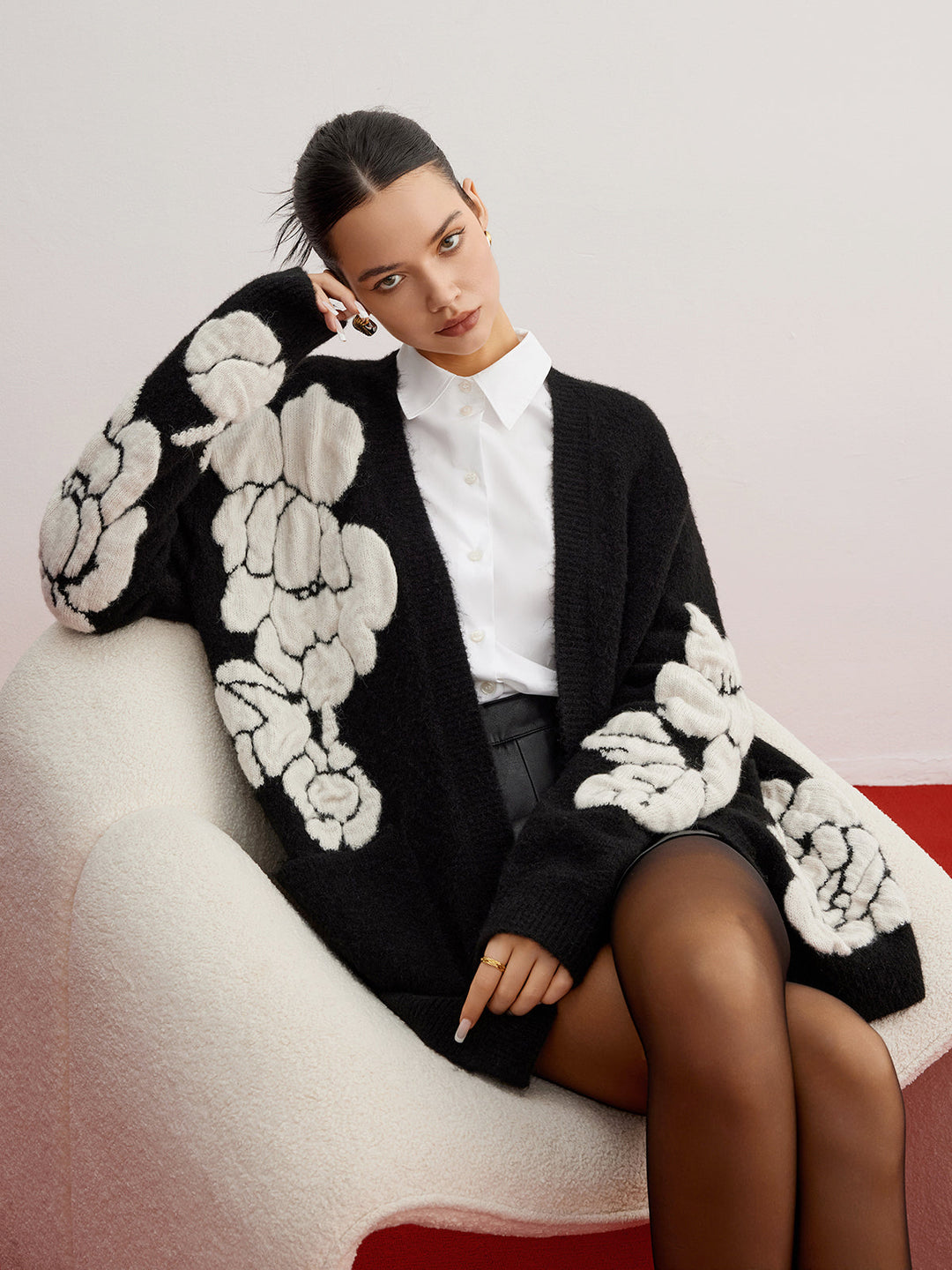 Svelte Chic Yün Karışımlı Triko-Çiçekli Hırka