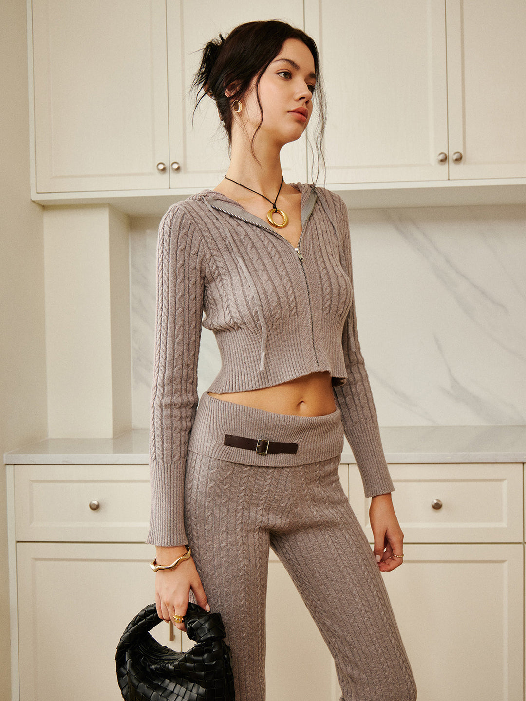 Svelte Chic Örgü Kapüşonlu Bel Pantolon Takımı