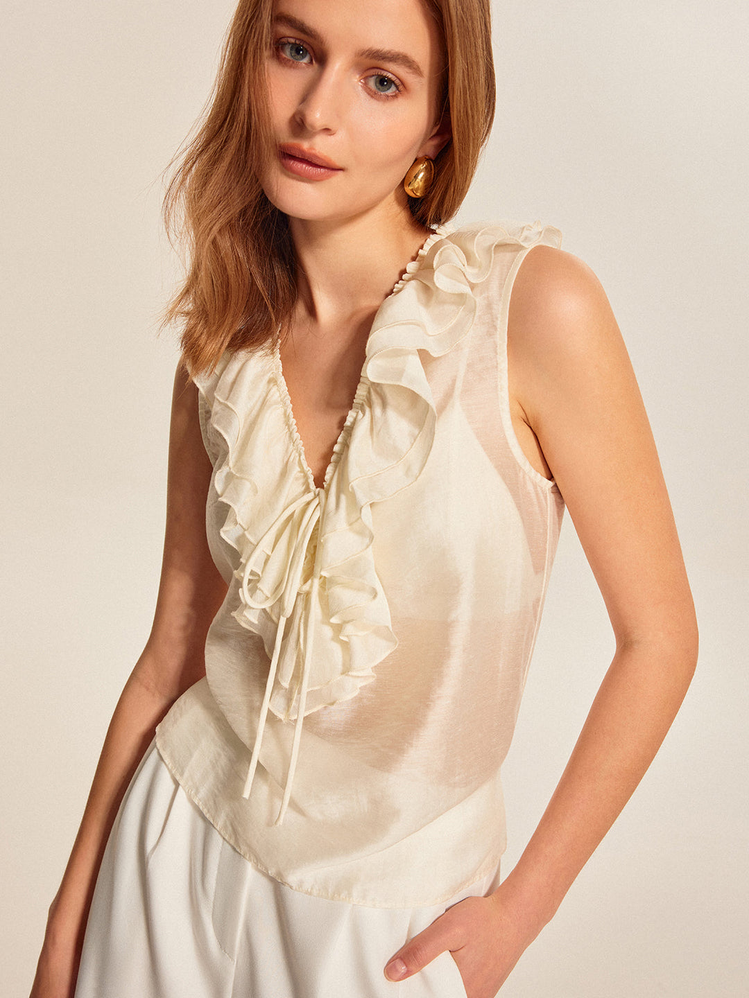 Şık Yarı Şeffaf Volanlı Bağcıklı Bluz