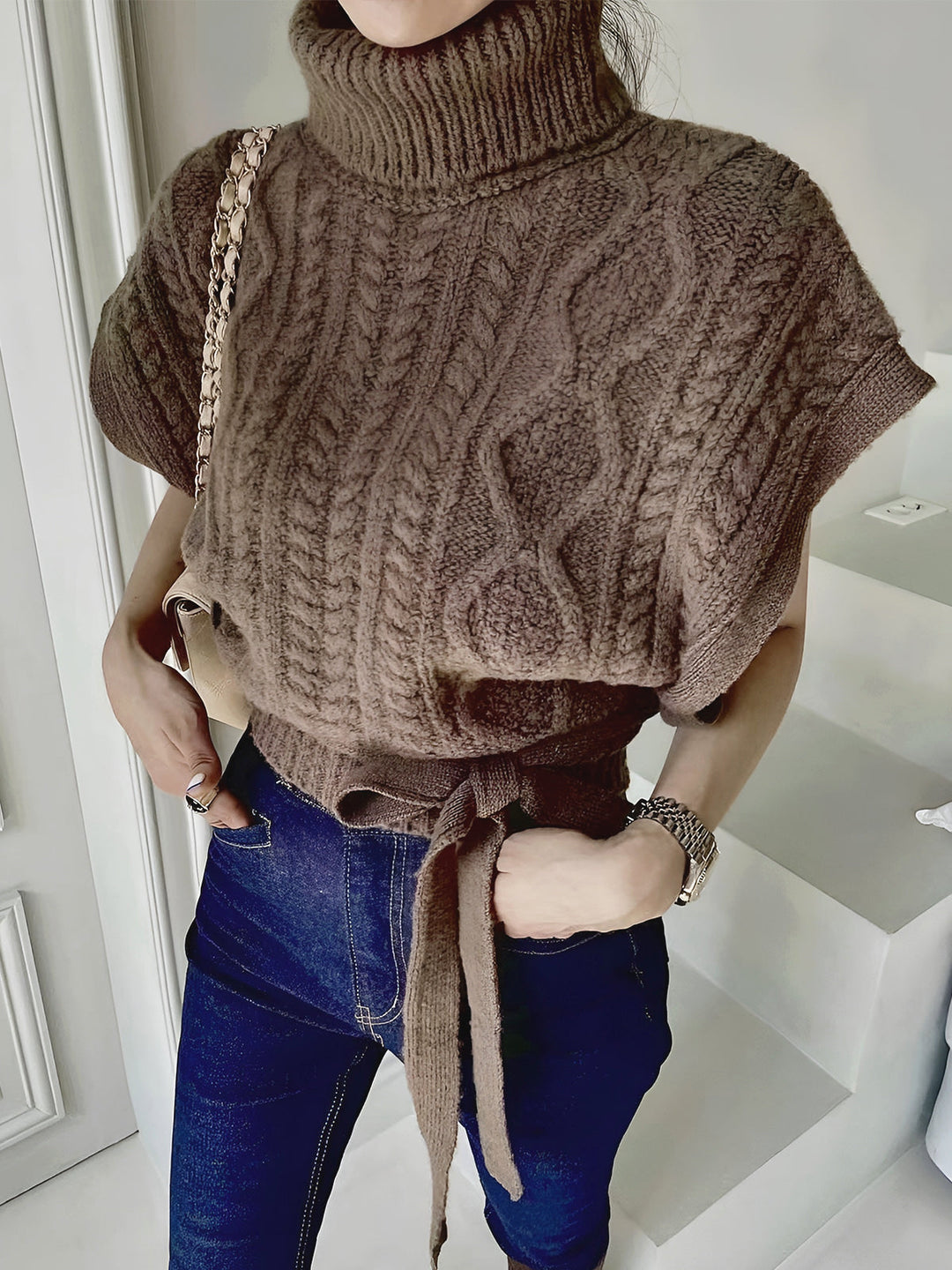 Yüksek Bel Düğümlü Yelek Süveter, Svelte Chic