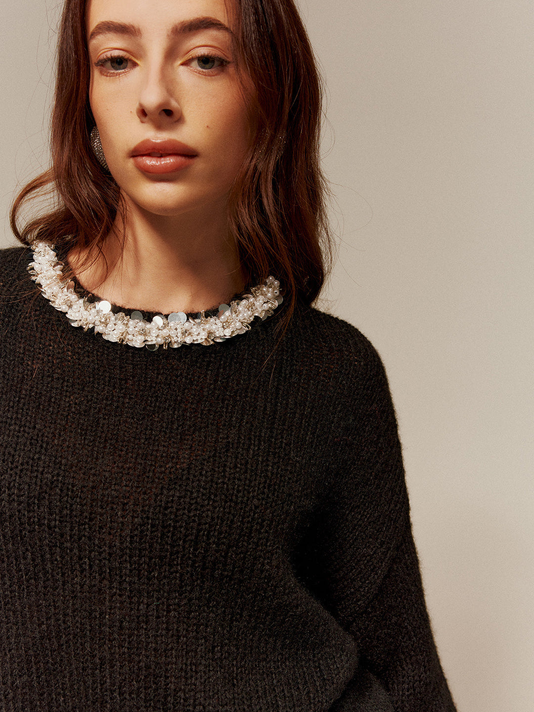 Svelte Chic taşlı rahat kazak