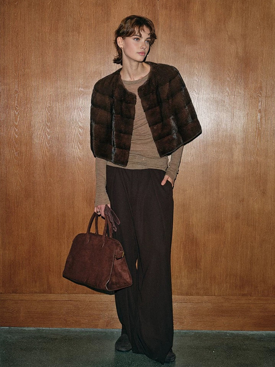 Faux Fur Crop Plaid Cape ile şıklığı yakalayın