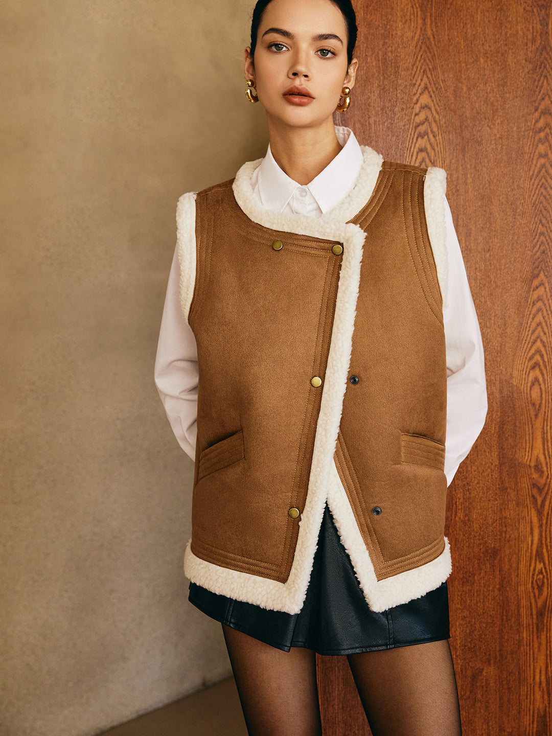 Minky Warm Faux Leather Vest, günlük stil için mükemmel bir seçim.