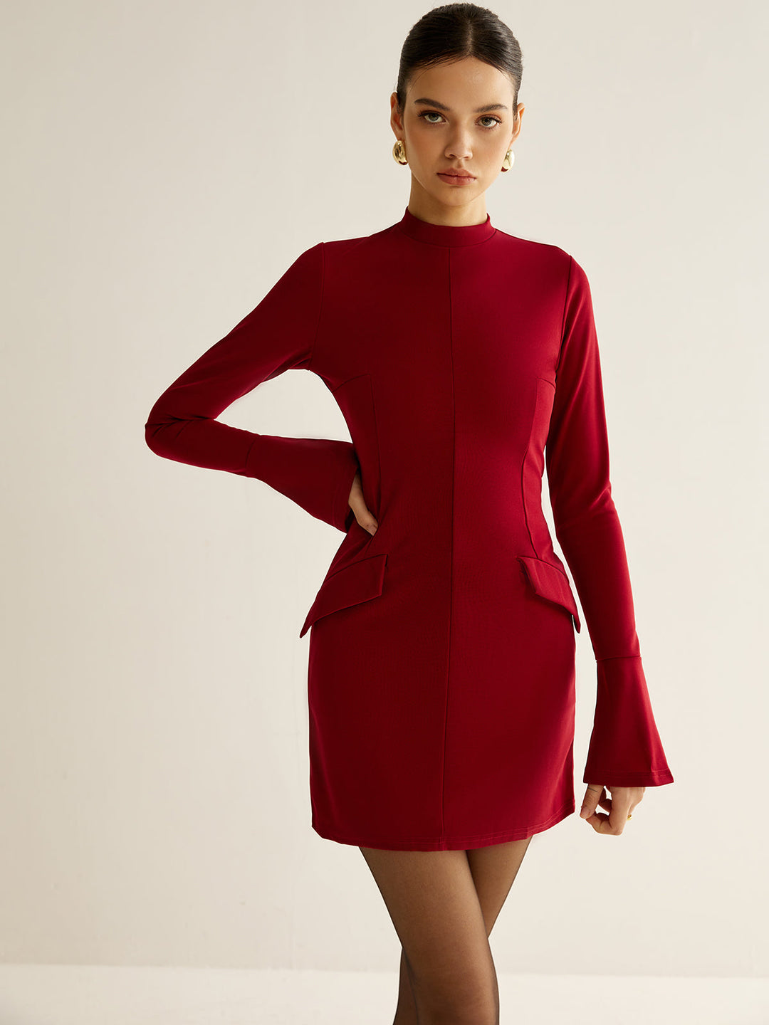 Sade Dikişli Kısa Elbise, Svelte Chic, kadın modası