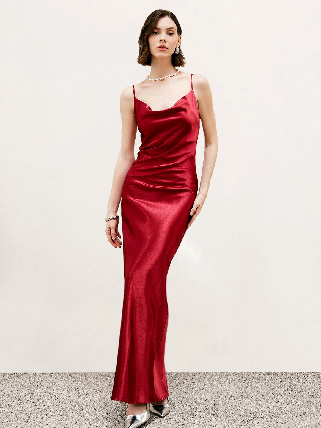 Pileli Sırtı Açık Cami Uzun Elbise - Svelte Chic