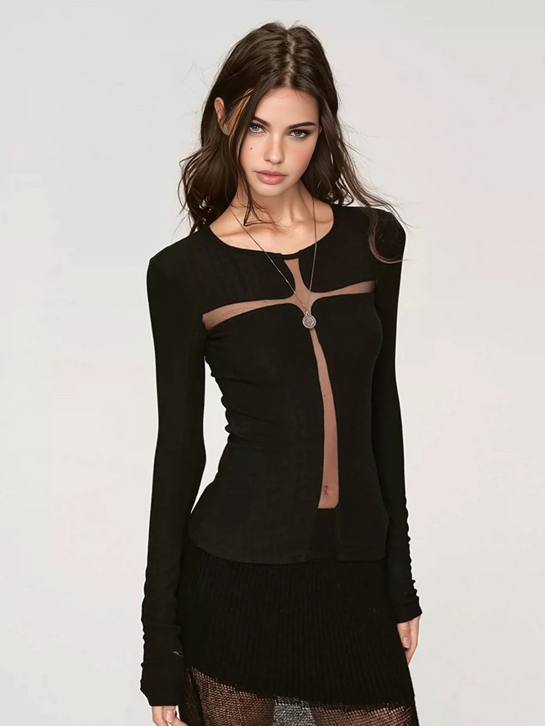 Yarı şeffaf cazip dar bluz, şık ve cazibeli tasarım