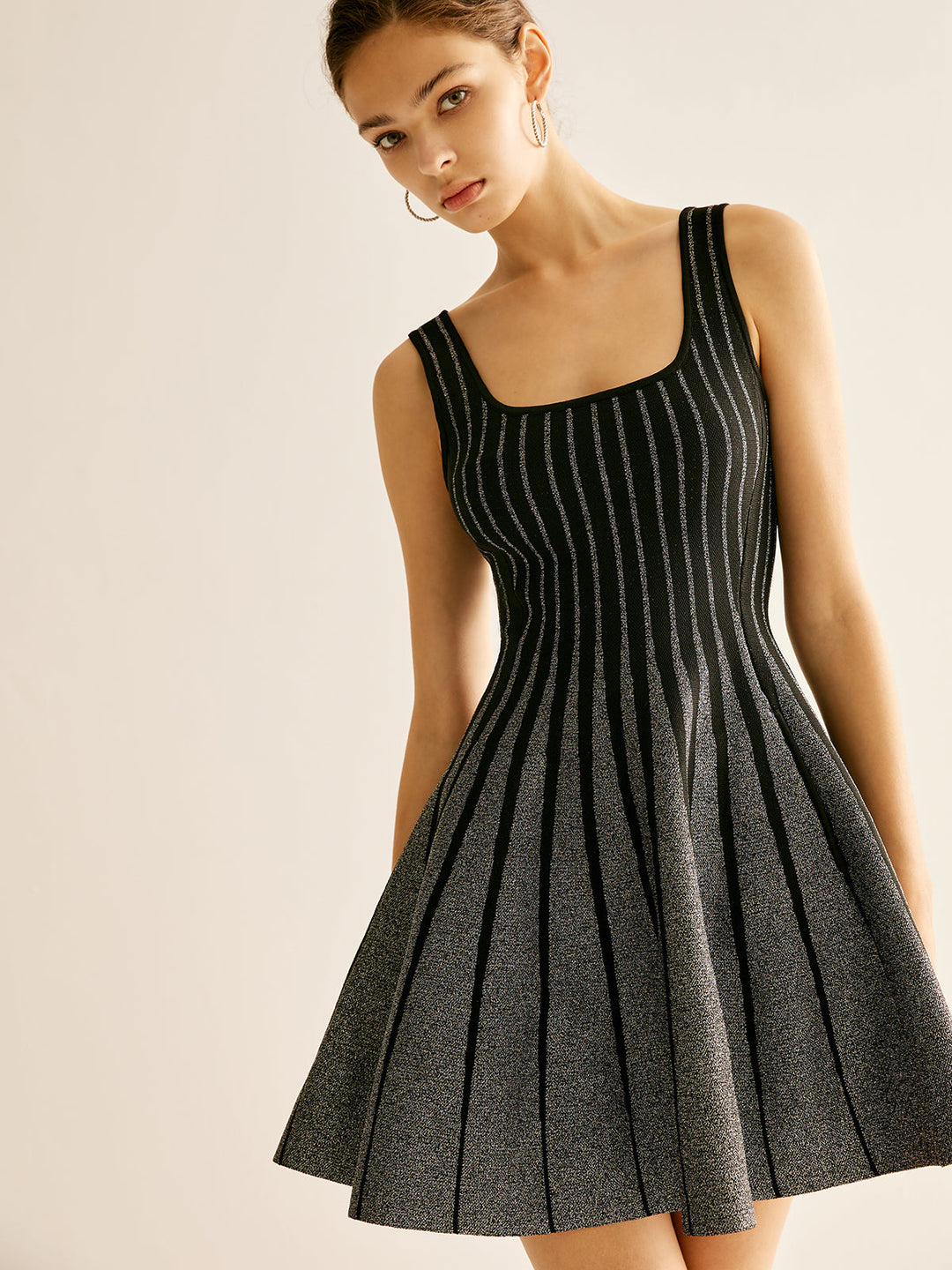 Yün Karışımı Sıcak Parıltılı Elbise - Şık ve Romantik Tasarım