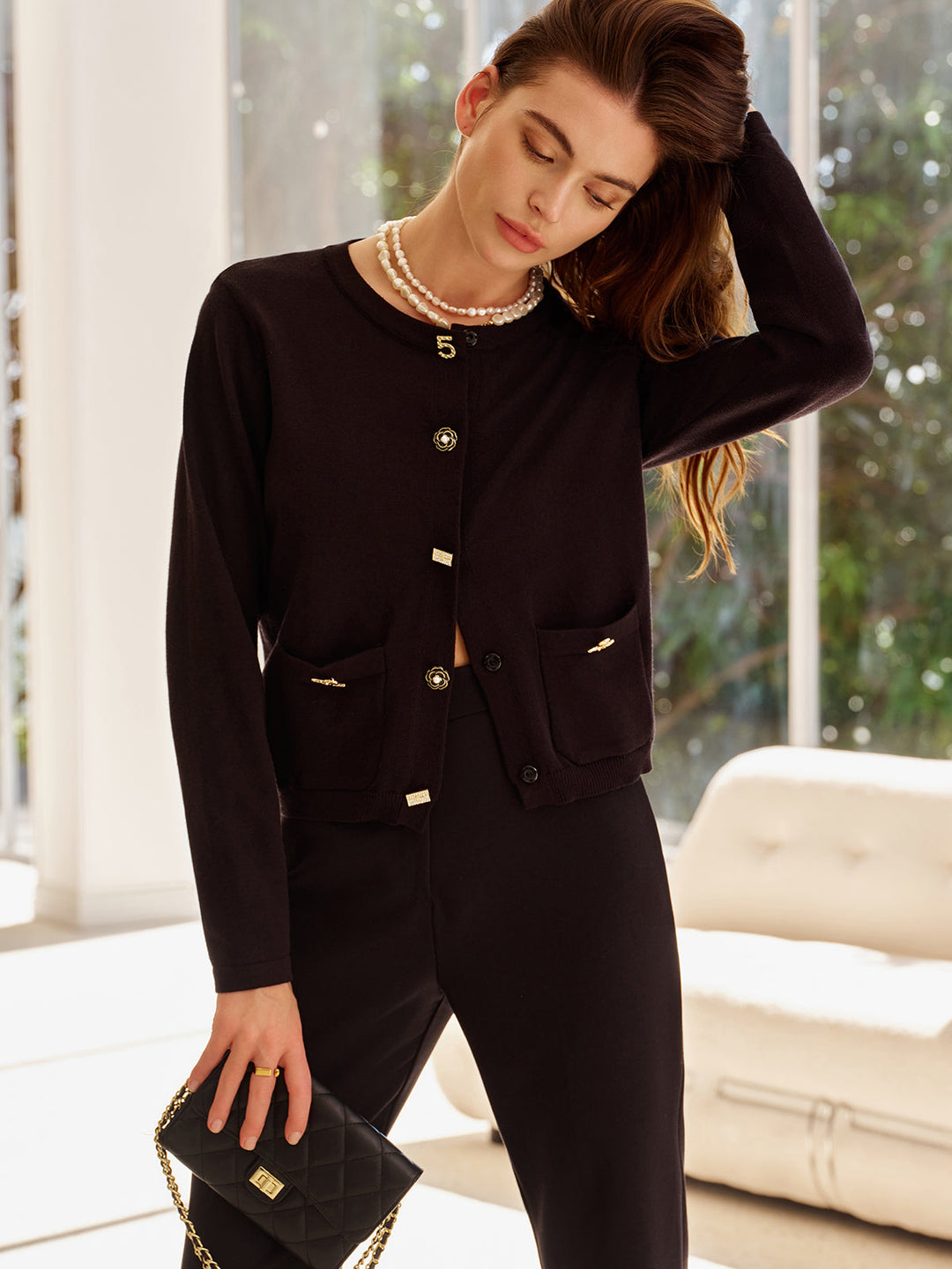 Yün karışımlı geometrik düğmeli hırka