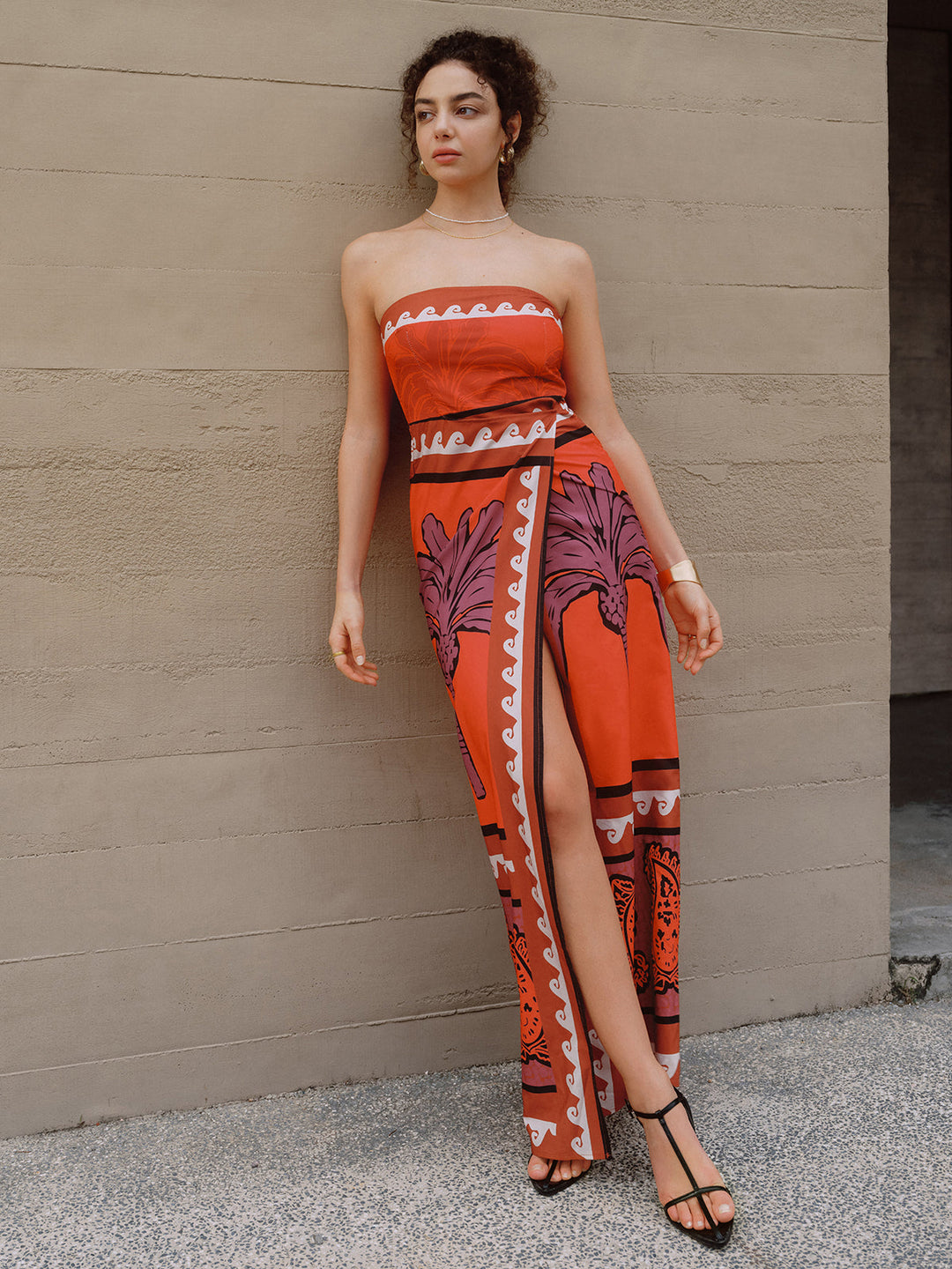 Hindistan Cevizi Palmiye Baskılı Yırtmaçlı Uzun Elbise