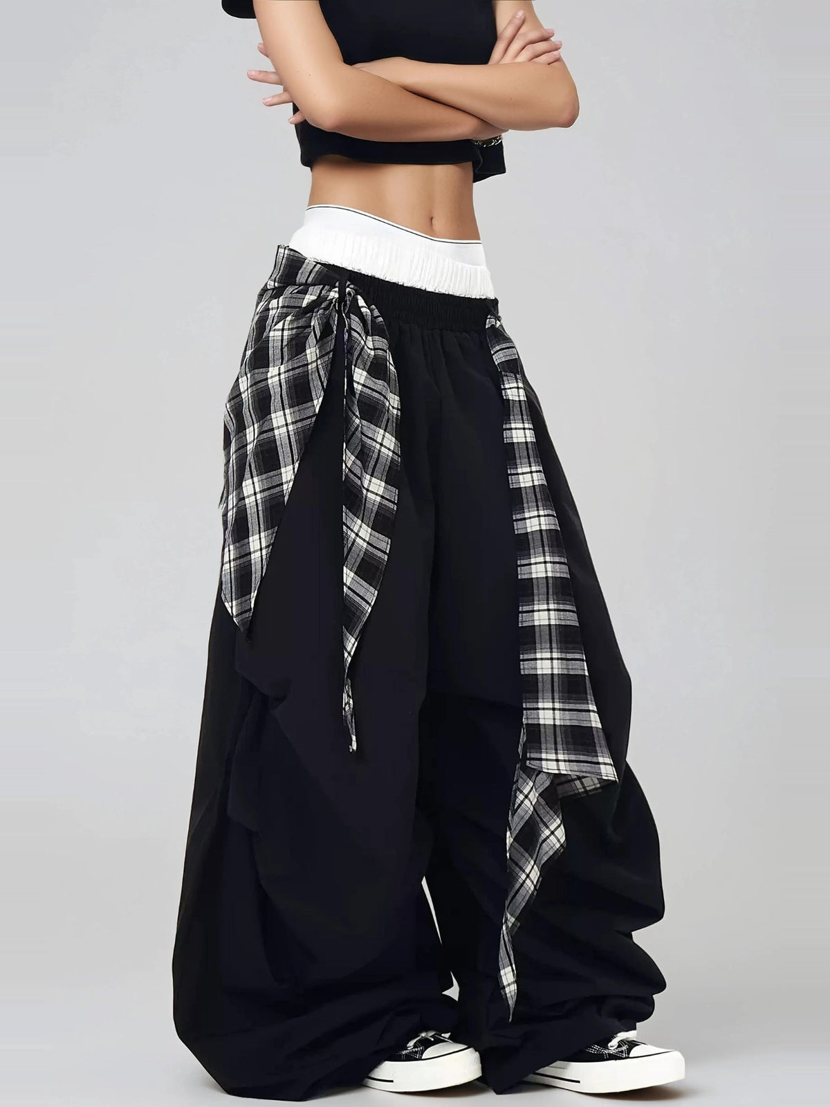Hamish Plaid Detail Wide Leg Pants - Black — Svelte Chic