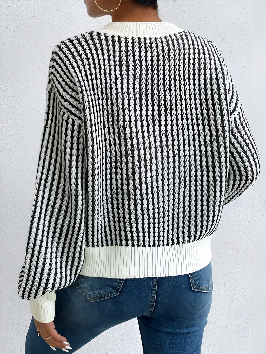 Color Block Striped Oversized Knit Sweater - Black — Svelte Chic