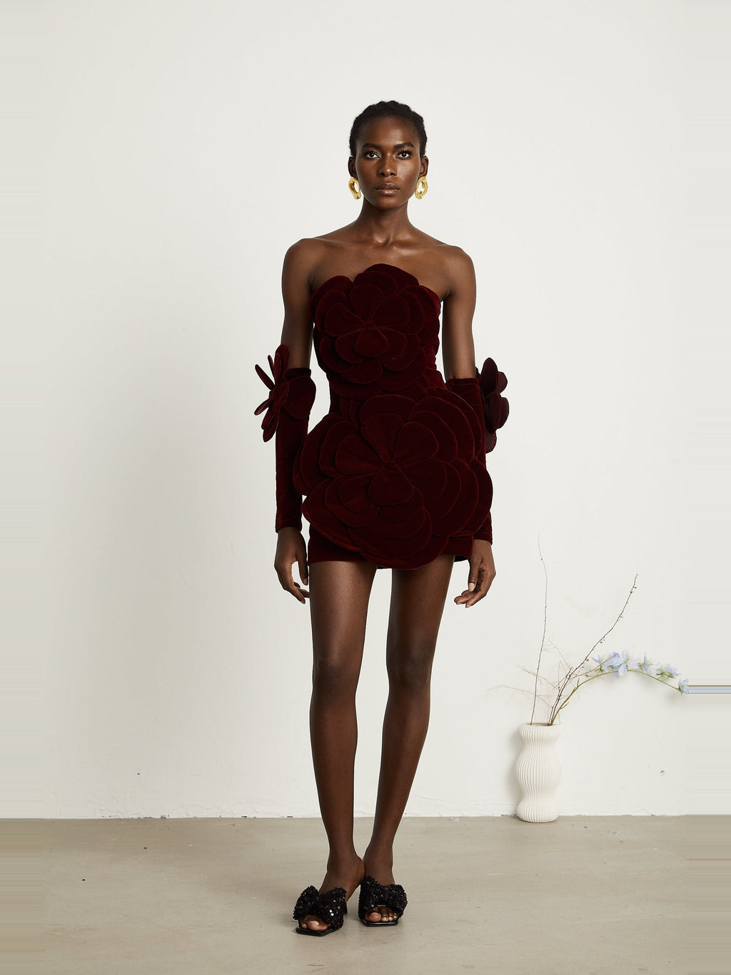 Azura Off-Shoulder Long-Sleeve Floral Velvet Mini Dress - Red — Svelte Chic
