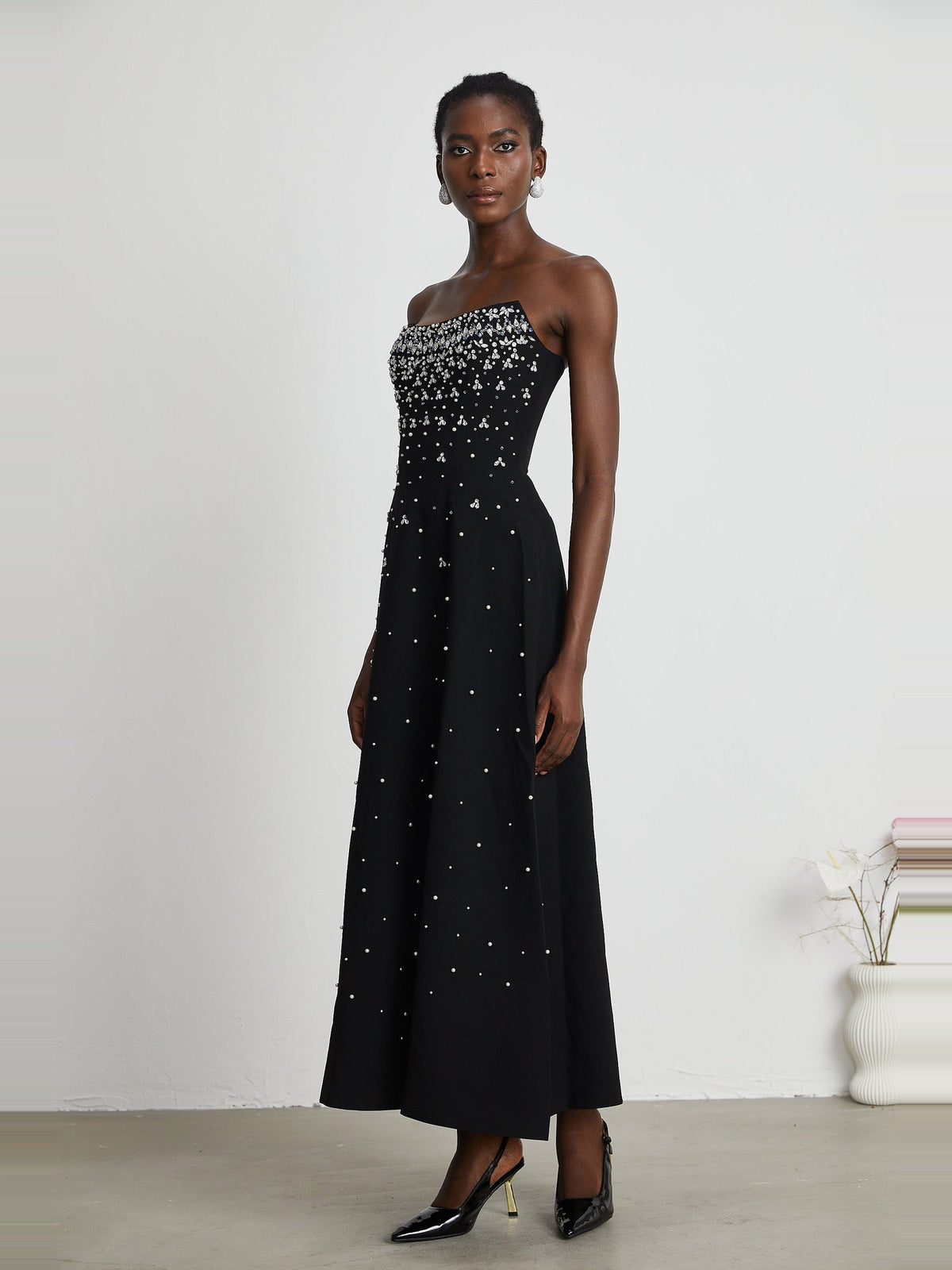 Melisande Off-Shoulder Beaded Maxi Gown - Black — Svelte Chic