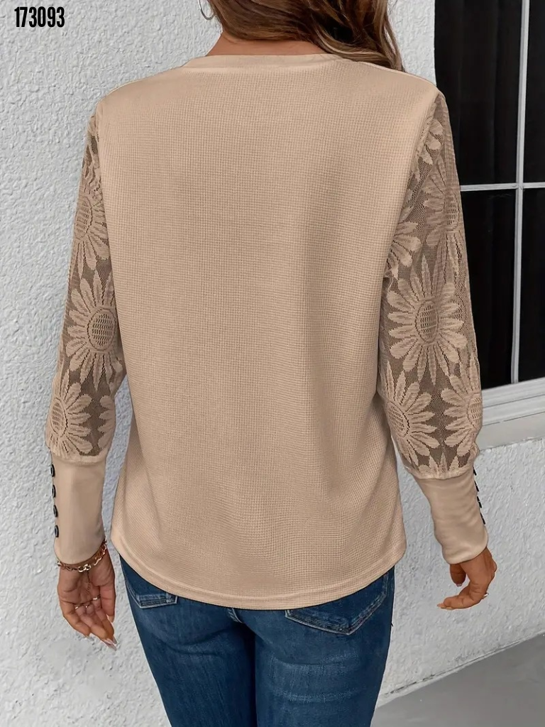 Pamuk Sırtı Açık Düğmeli Kısa Elbise