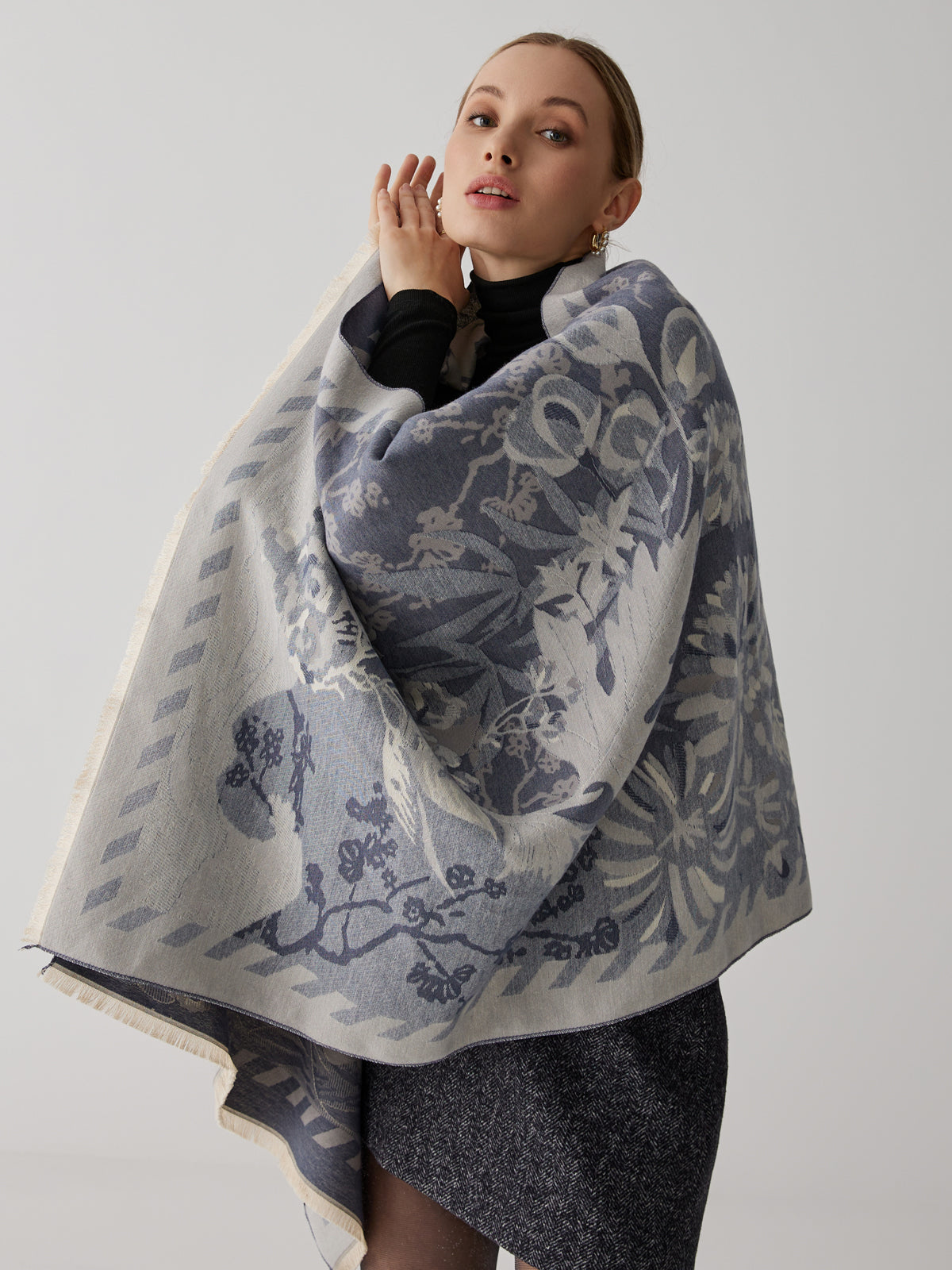 Vintage Floral Jacquard Cotton Scarf — Blue, 180 cm — Svelte Chic