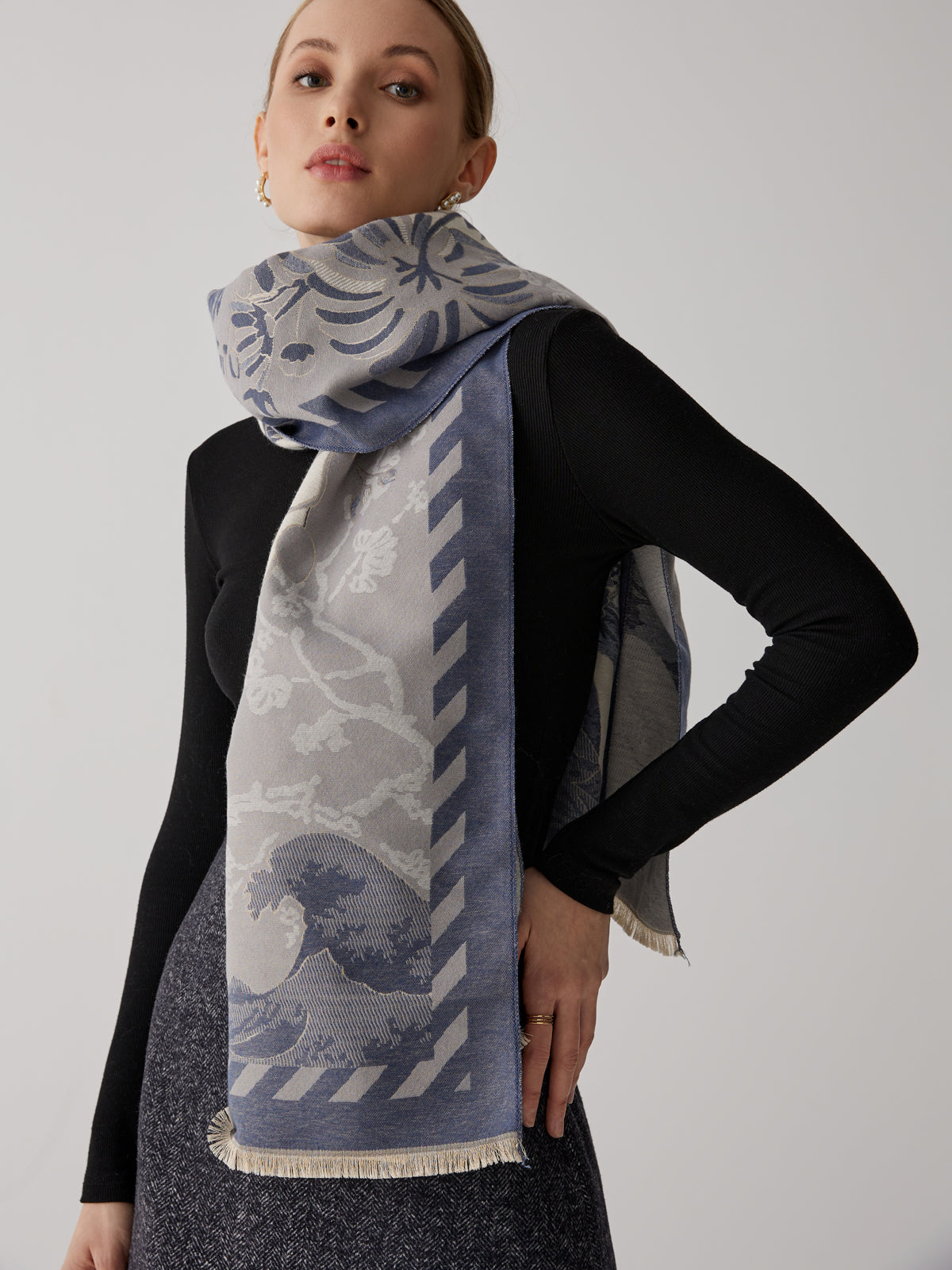 Vintage Floral Jacquard Cotton Scarf — Blue, 180 cm — Svelte Chic