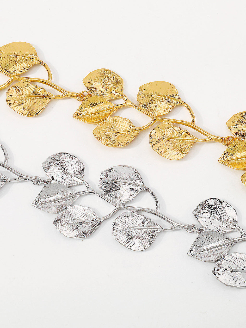 Vintage Leaf Necklace — Gold, 61 cm — Svelte Chic