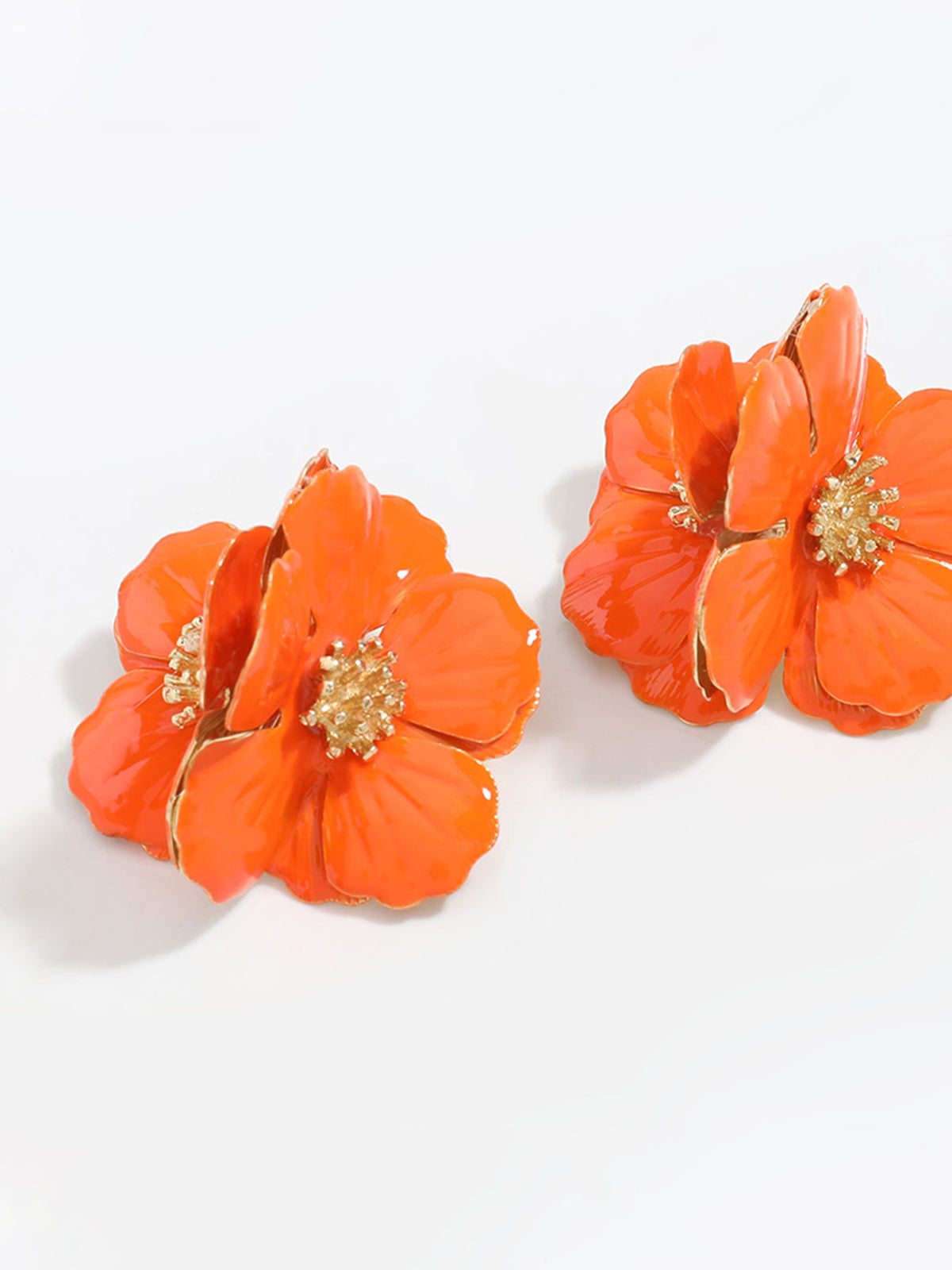 Golden Stamen Flower Earrings — Svelte Chic