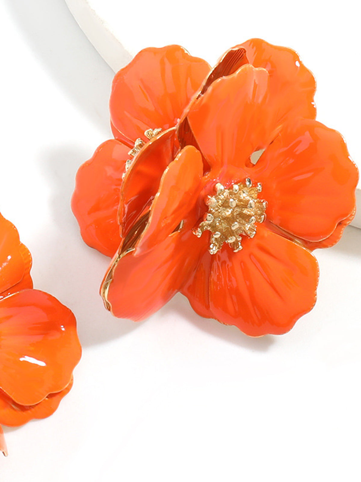 Golden Stamen Flower Earrings — Svelte Chic