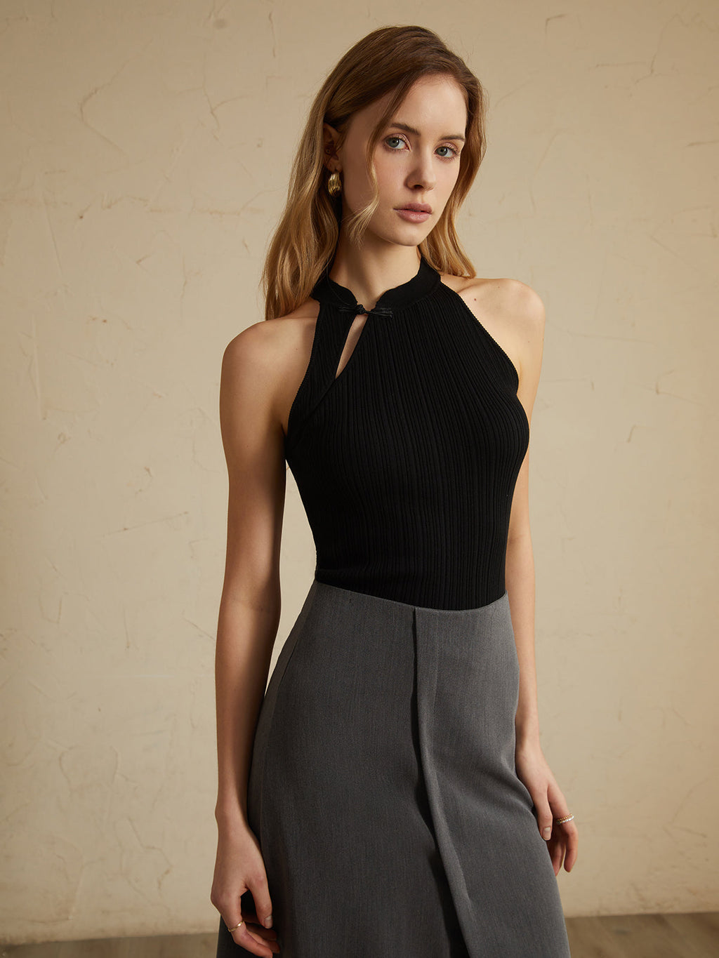 Vintage Button Knit Vest — Black — Svelte Chic