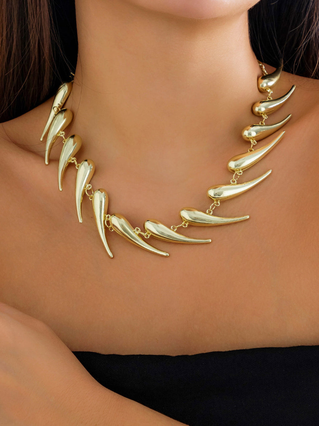 Geometric Waterdrop Necklace — Gold in Gold — Svelte Chic