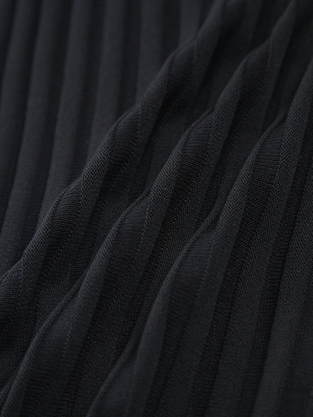 Pleated Knit Vest — Black — Svelte Chic