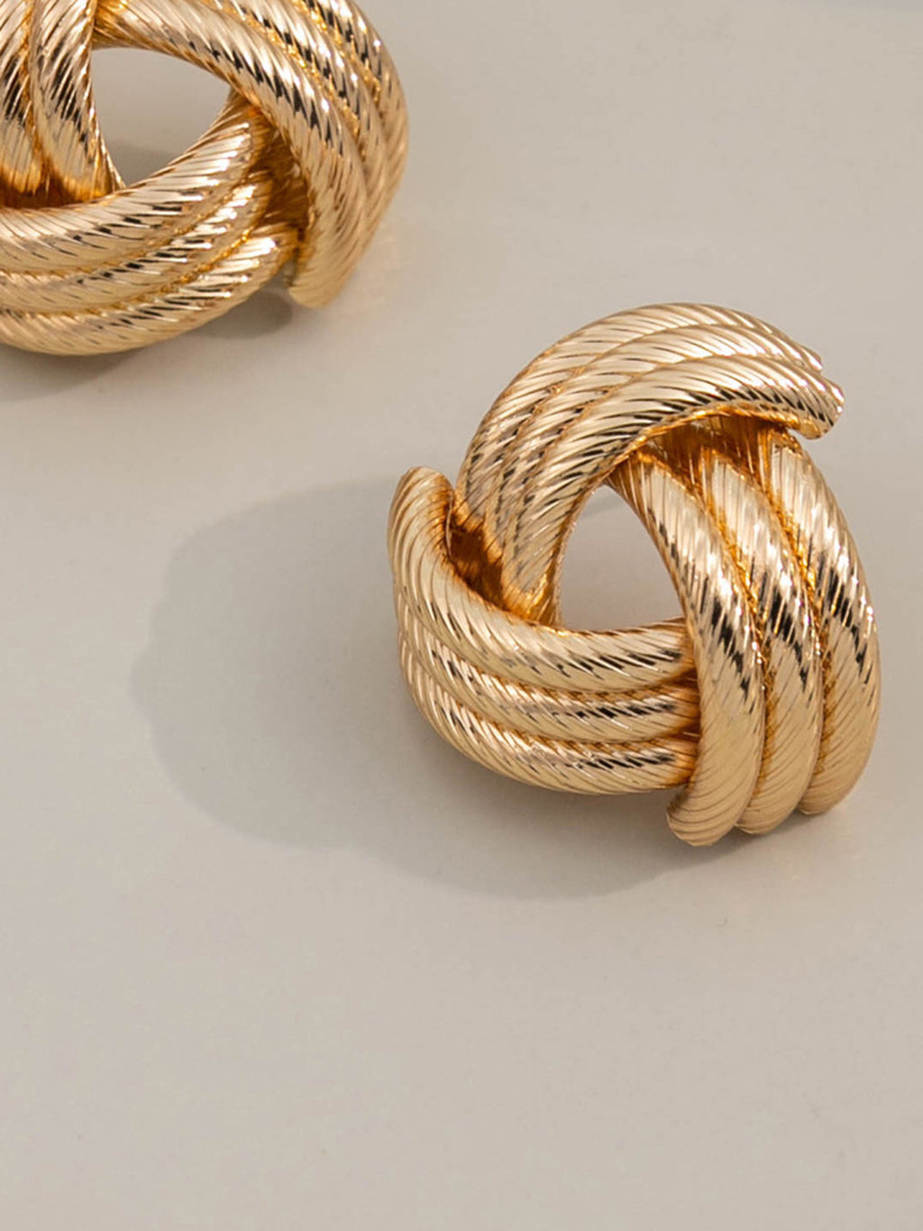 Vintage Knotted Earrings — Gold — Svelte Chic