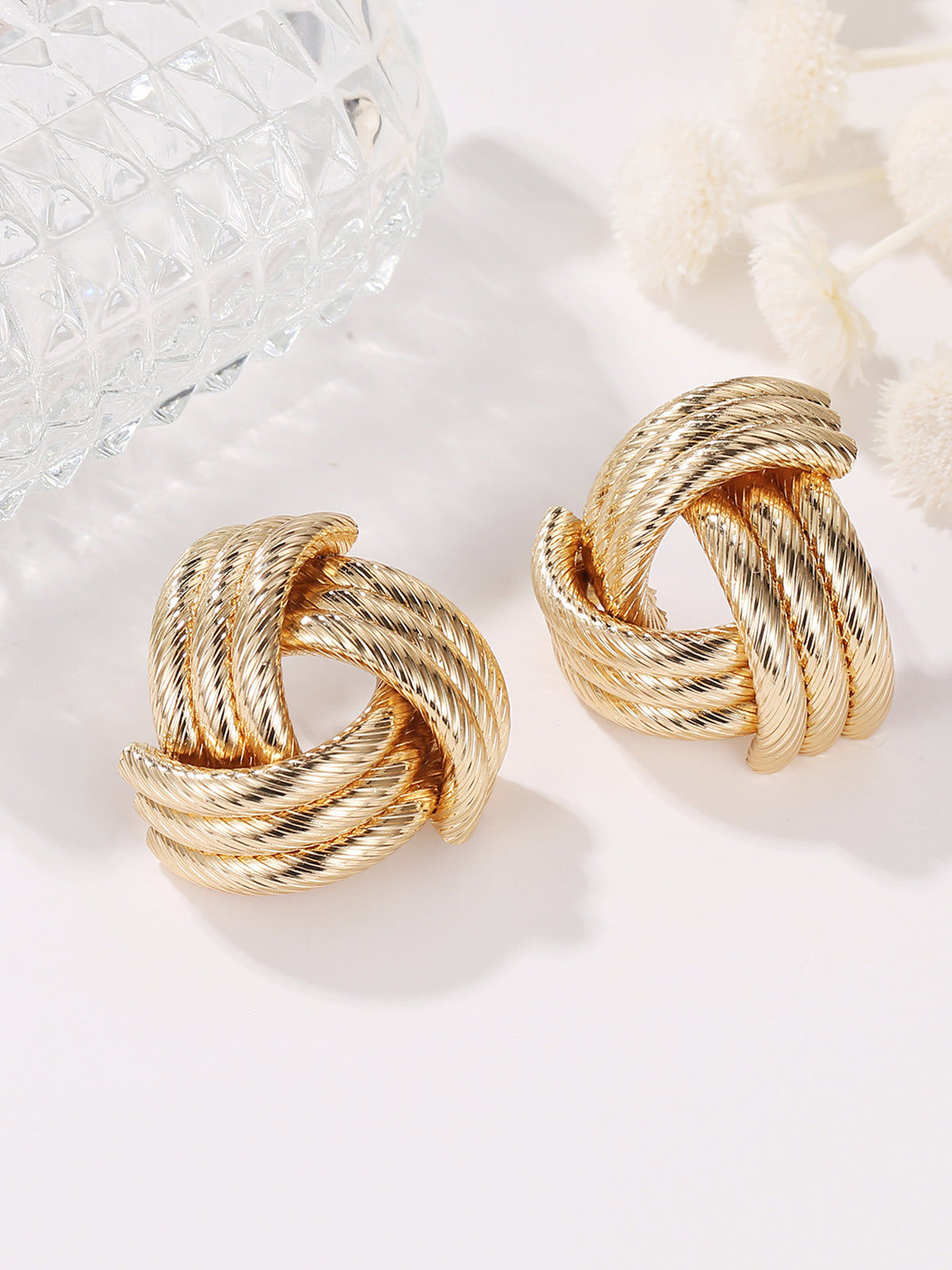 Vintage Knotted Earrings — Gold — Svelte Chic