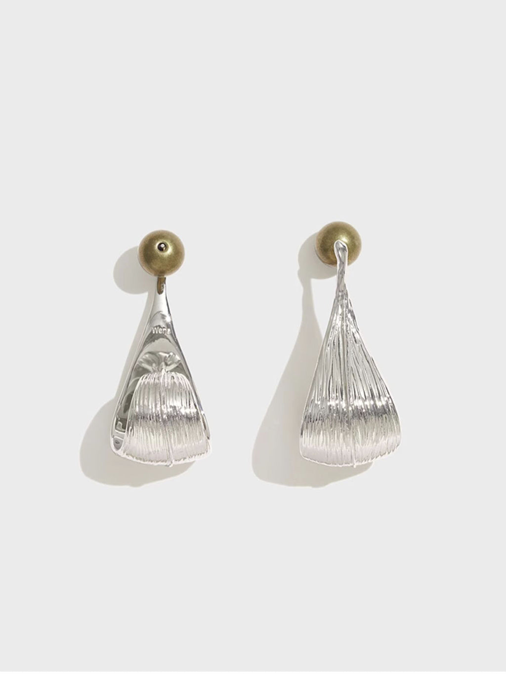 Leaf Hoop Earrings — Silver — Svelte Chic