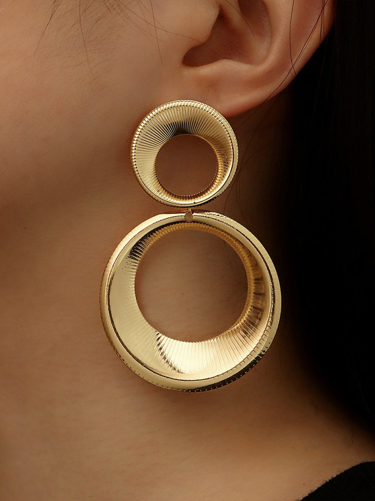 Vintage Bold Round Drop Earrings — Gold in Gold — Svelte Chic
