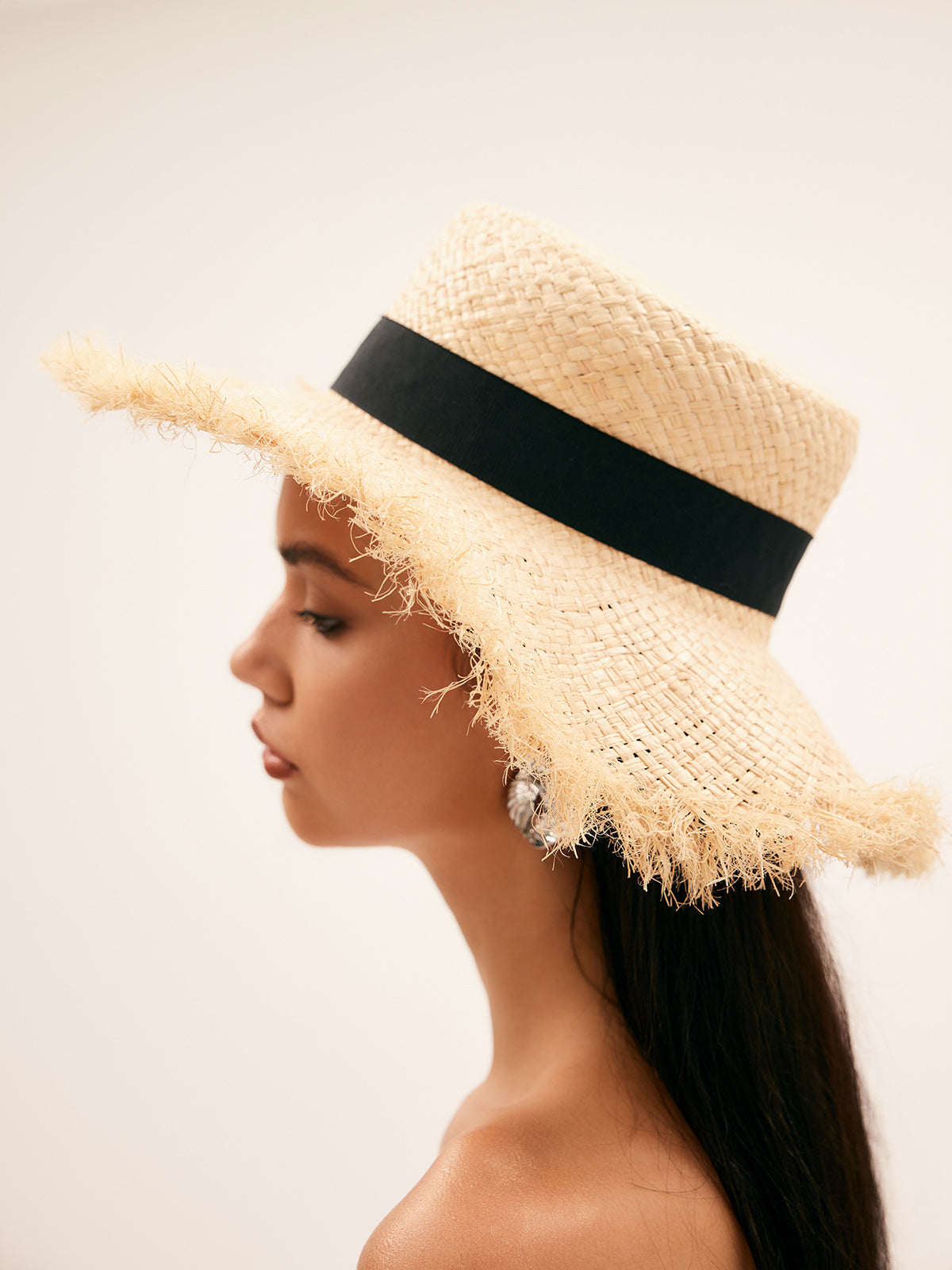 Wide-Brim Straw Hat — Khaki in Khaki — Svelte Chic