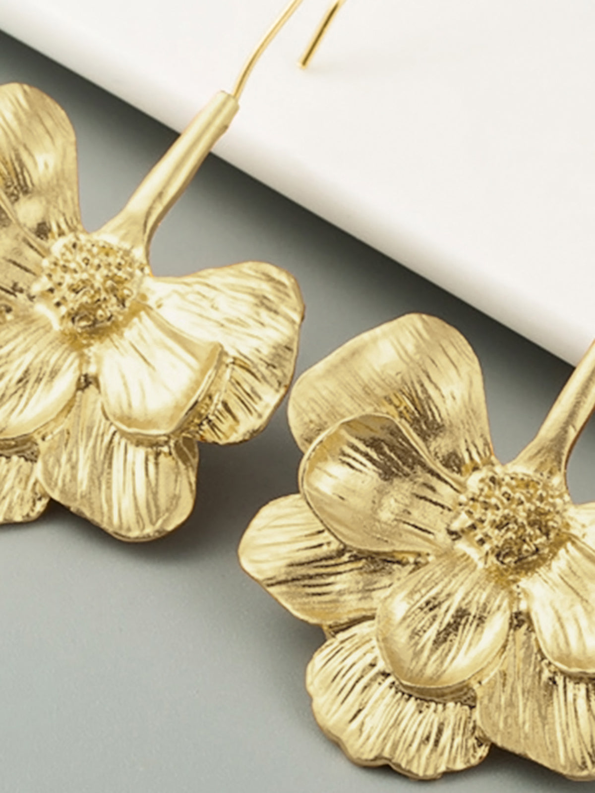 Blooming Flower Drop Earrings — Gold — Svelte Chic