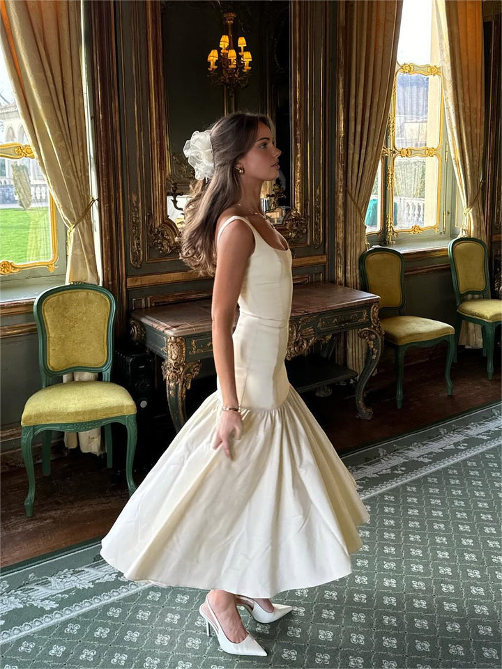 Göz Alıcı Pileli Elbise