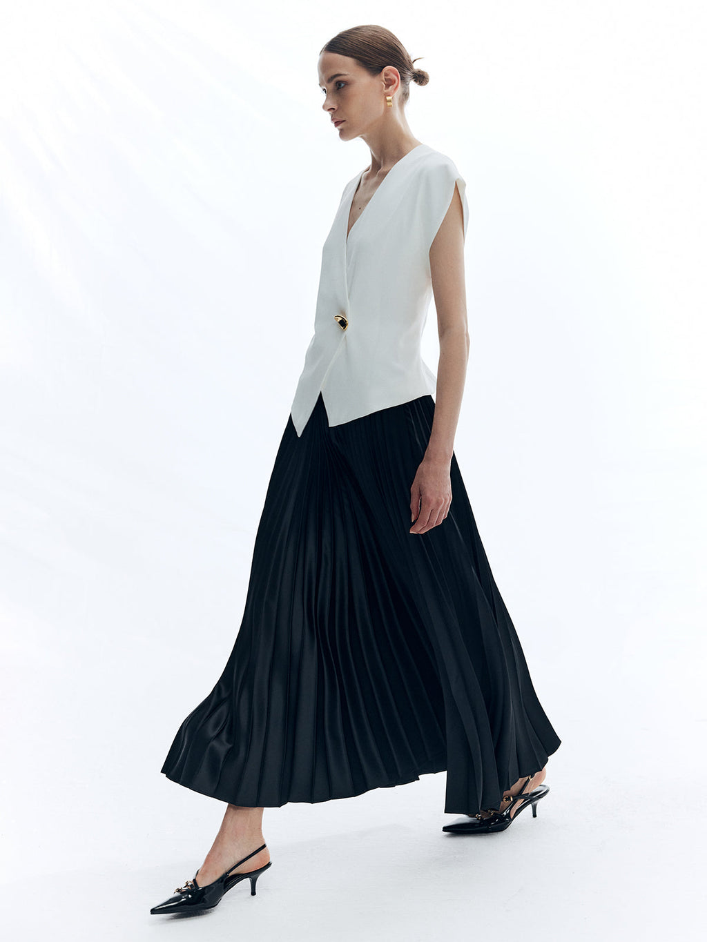 V-Neck Metal Button Sleeveless Shirt — White — Svelte Chic