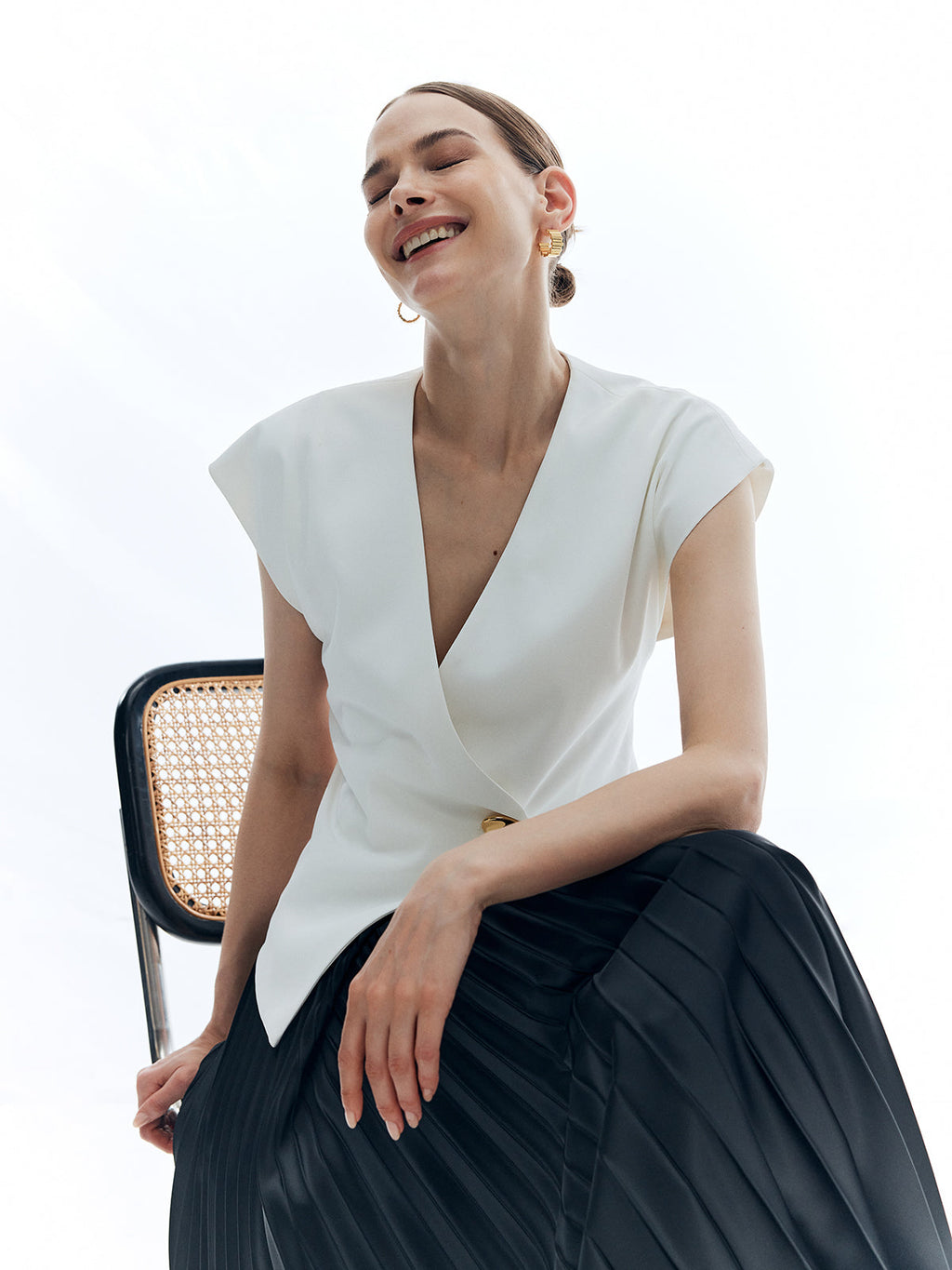 V-Neck Metal Button Sleeveless Shirt — White — Svelte Chic