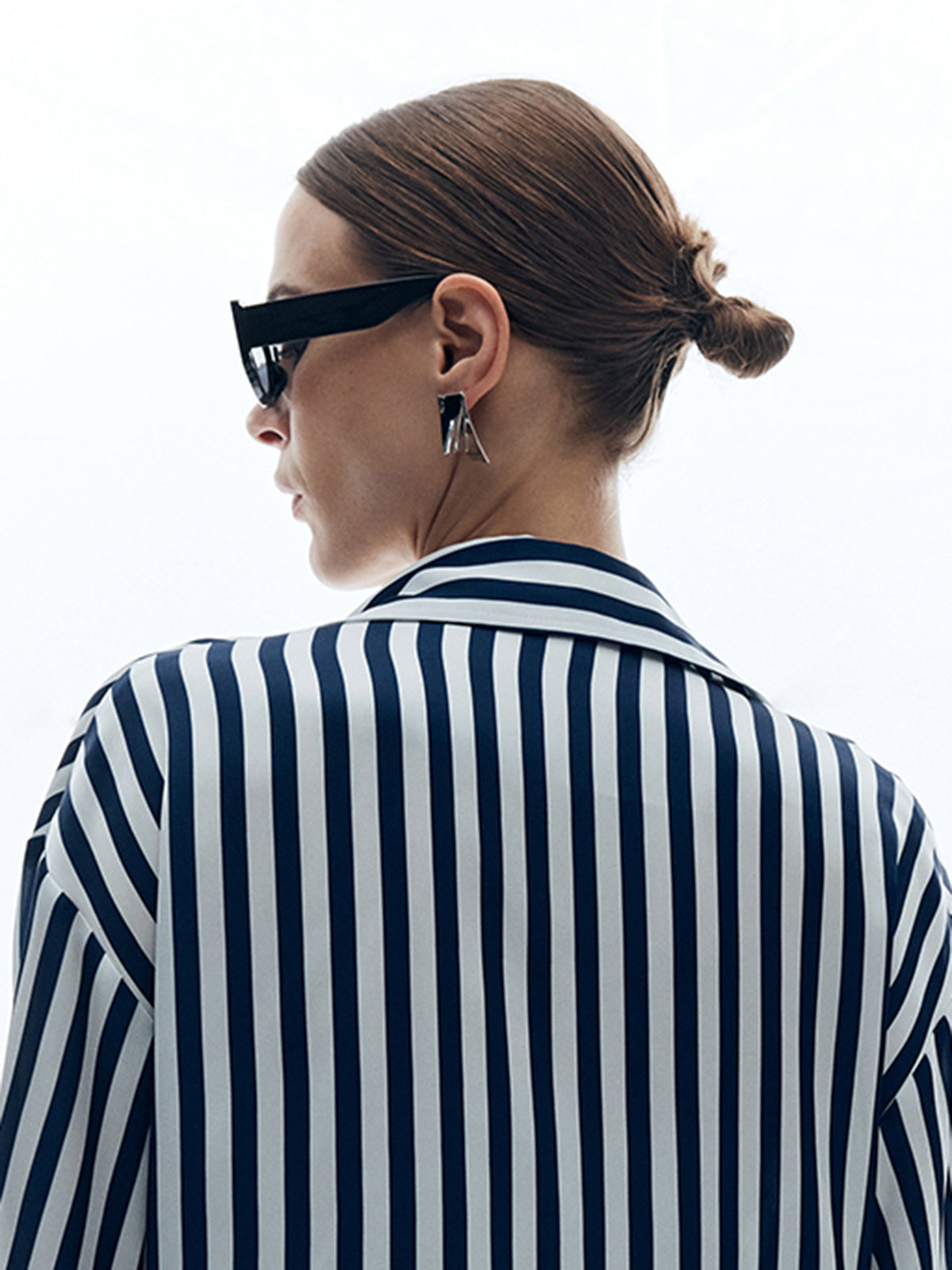 Large Cat Eye Vintage Sunglasses — Black — Svelte Chic