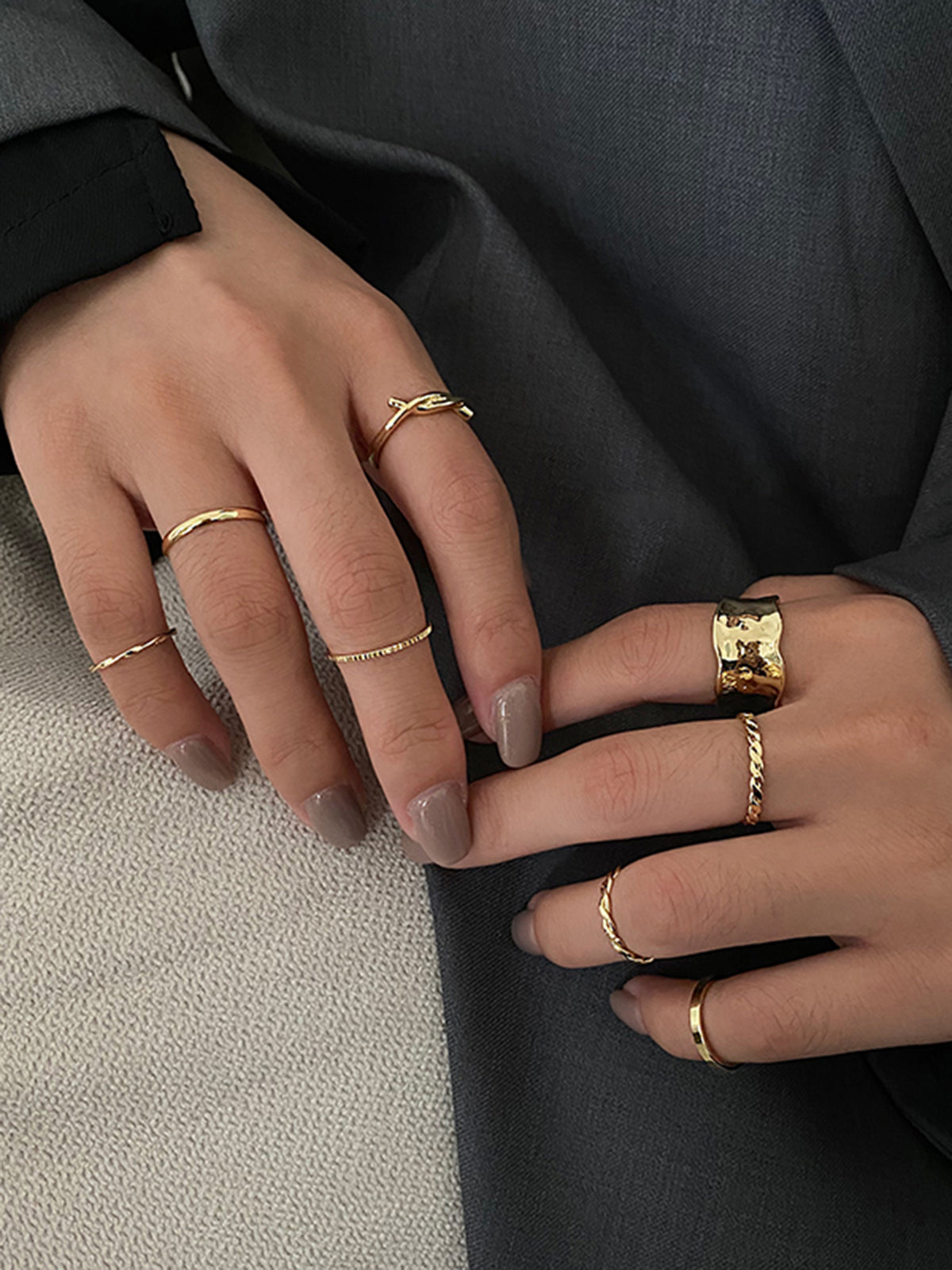 Simple Ring Set — Gold, 8 Pieces in Gold — Svelte Chic