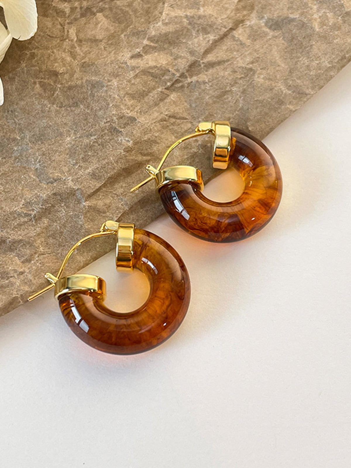 Vintage Acrylic Resin Earrings — Brown & Gold — Svelte Chic