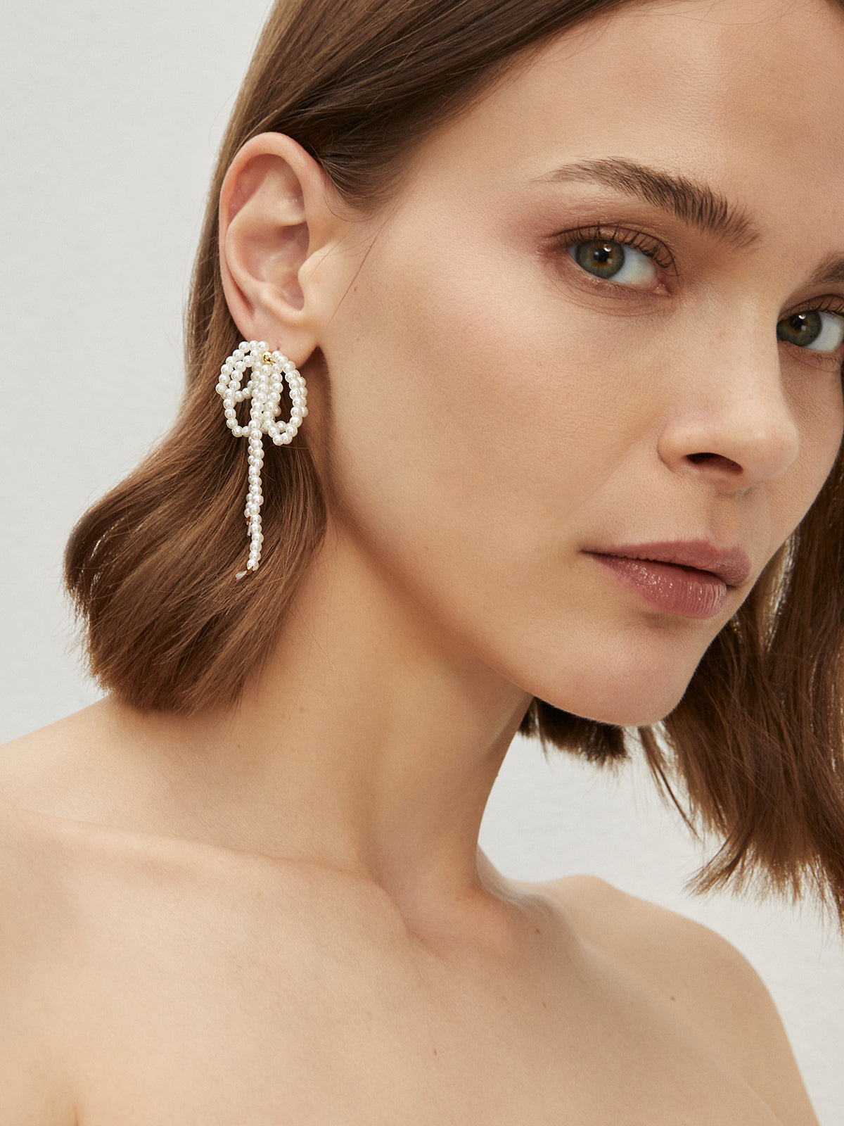 Bow Pearl Tassel Earrings — White & Gold — Svelte Chic