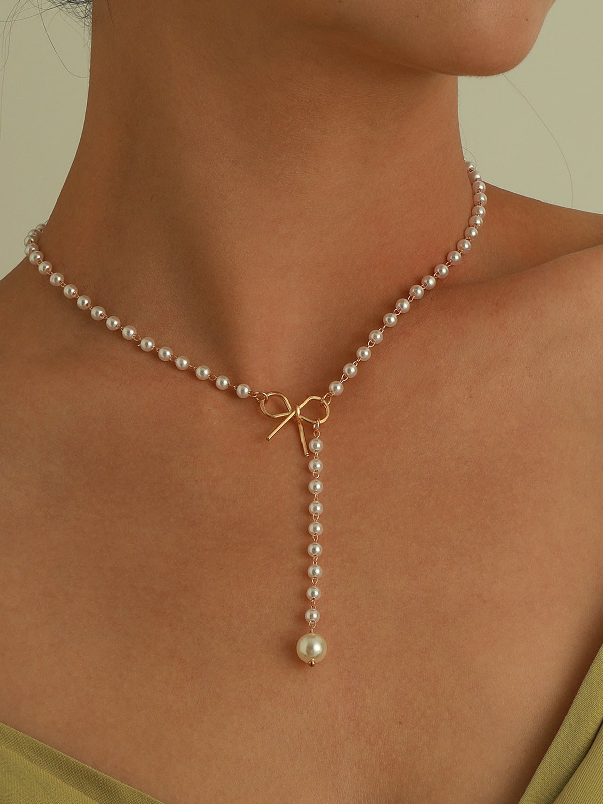 Pearl Bow Pendant Necklace — Gold — Svelte Chic