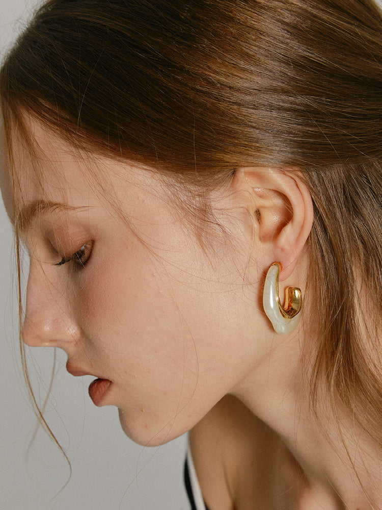 Pearl Drop Earrings — Gold — Svelte Chic