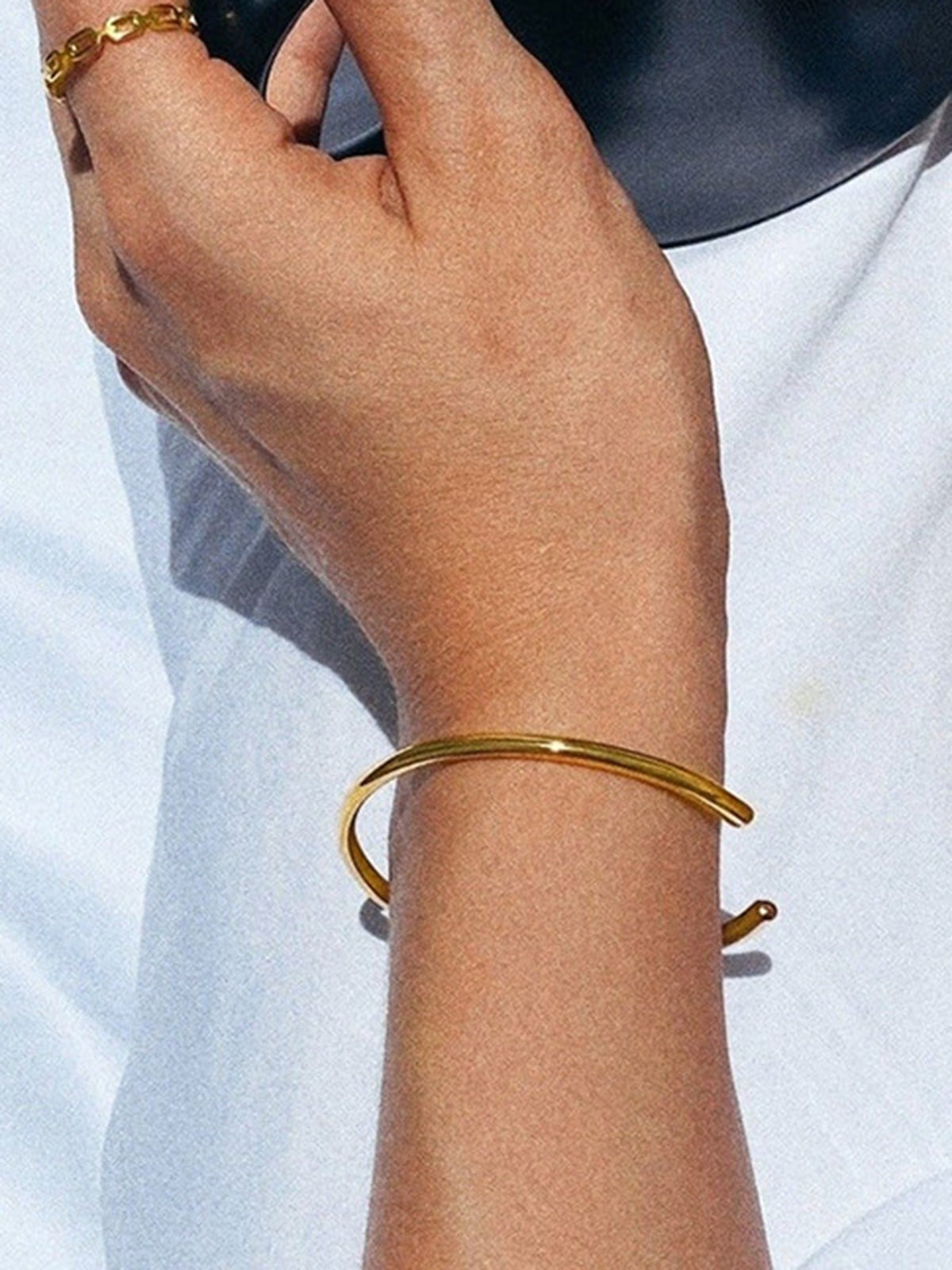Open Bangle in Gold — Svelte Chic
