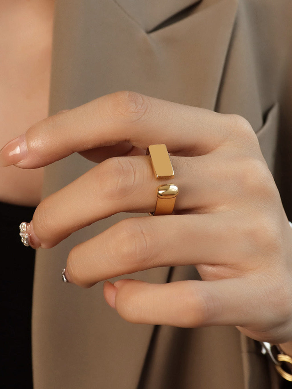 Geometric Open Ring in Gold — Svelte Chic